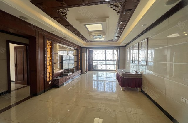 汇通商厦3室2厅130㎡60.8万二手房图片