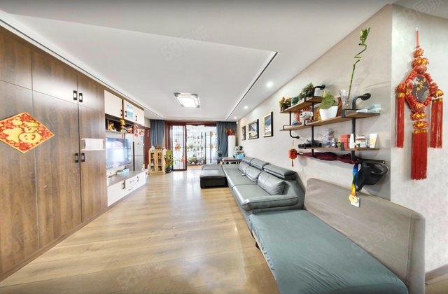 宜家公寓3室2厅122.42㎡544万二手房图片