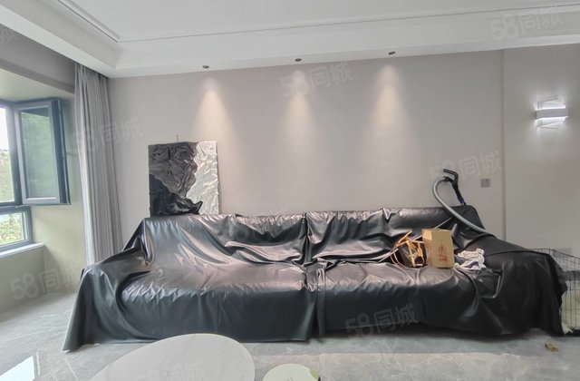 急售 奥森花园  车储免大税 民生海通城市芳华