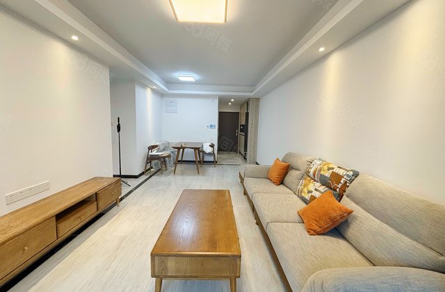 万科麓山3室2厅89㎡120万二手房图片