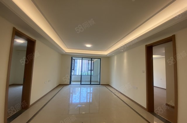 房东真心急售 在百合新城旁边集美壹品四叶草户型带车位储藏室免