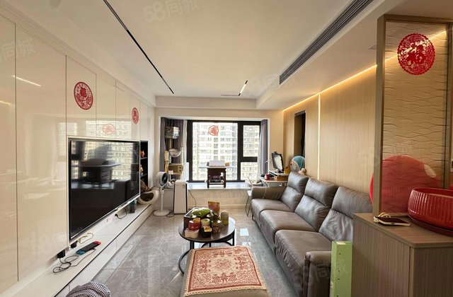 瑞虹新城(一期)2室2厅88.05㎡778万二手房图片