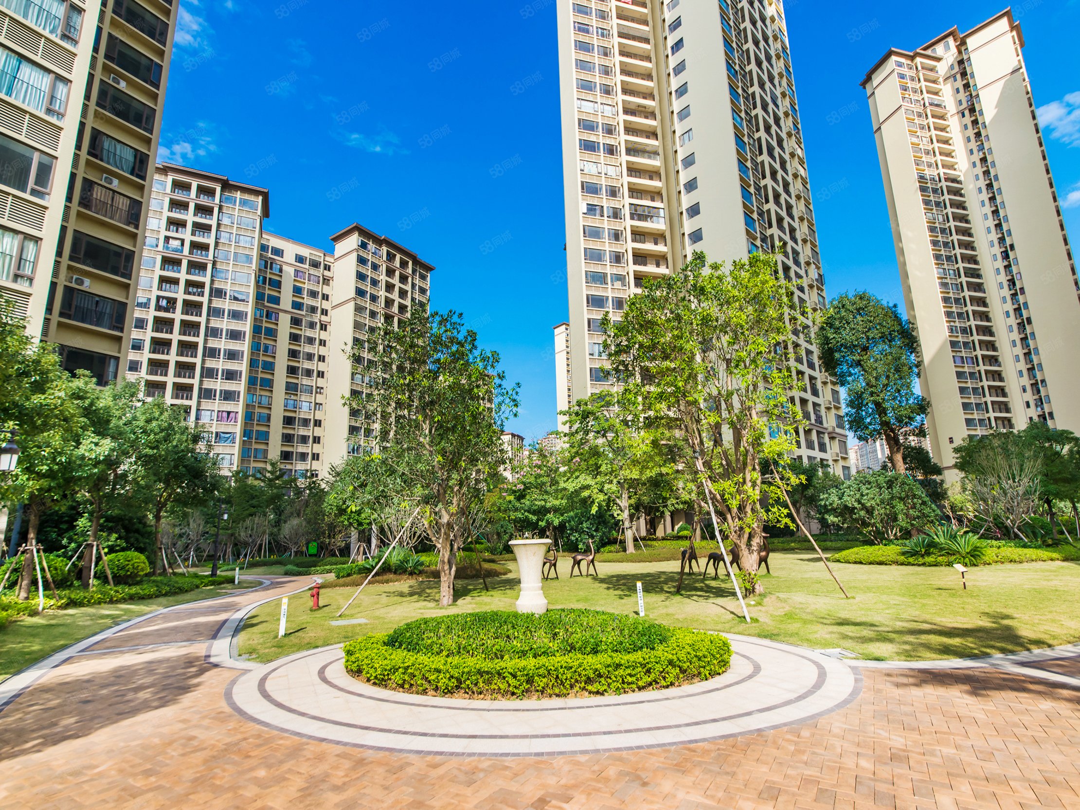 大盘 大亚湾标杆 精装交付 沃尔玛商圈,龙光城-深圳58同城