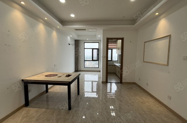 文轩本部 八中  裕昌文轩112平三室双卫 外国语 老一中