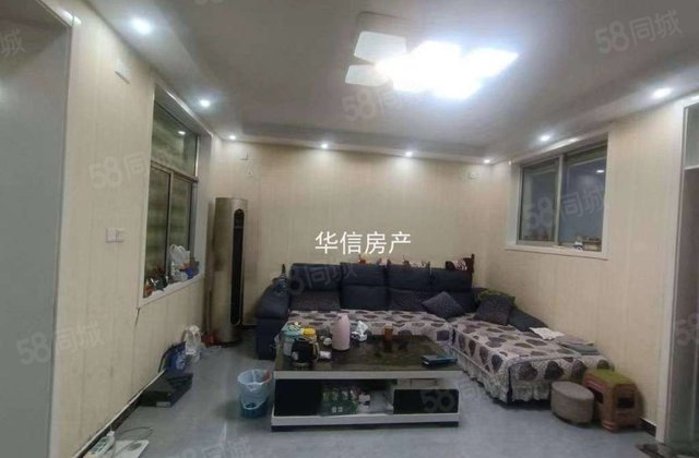 文轩本校，银座对过，单位家属院停车方便！三室多层三楼免大税