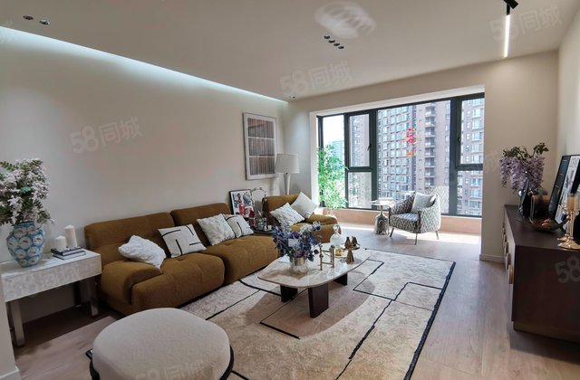 上海滩花园2室2厅102.54㎡1088万二手房图片