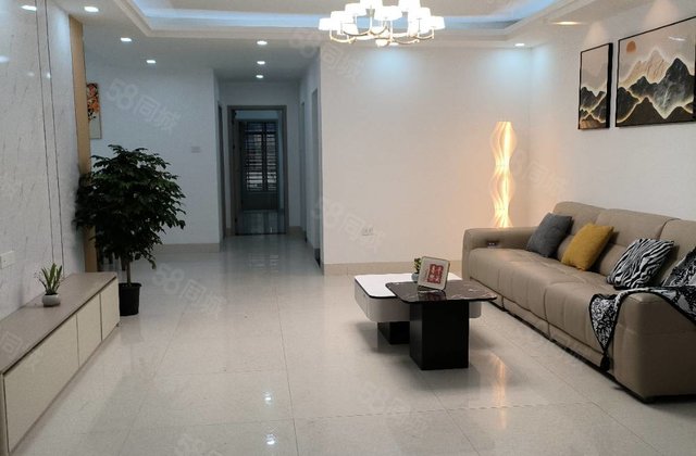 七彩欧洲小镇3室2厅133㎡46万二手房图片