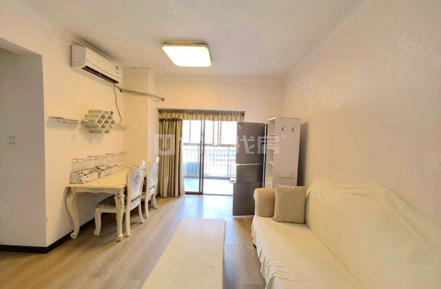 利海亚洲国际1室1厅70㎡72万二手房图片