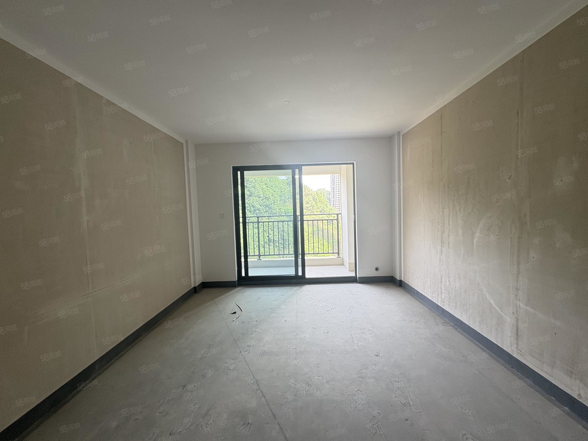 招商兰溪谷3室2厅2卫115㎡南80万