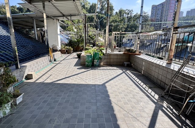 沪明新村4室3厅155㎡138万二手房图片