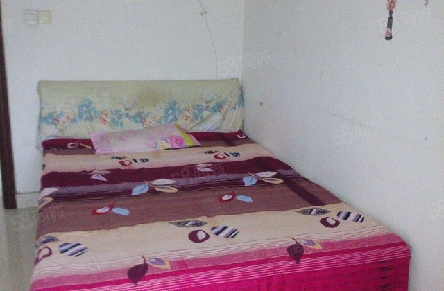 天恒五楼地暖两室两厅可隔三室价格可议年代2012,满五