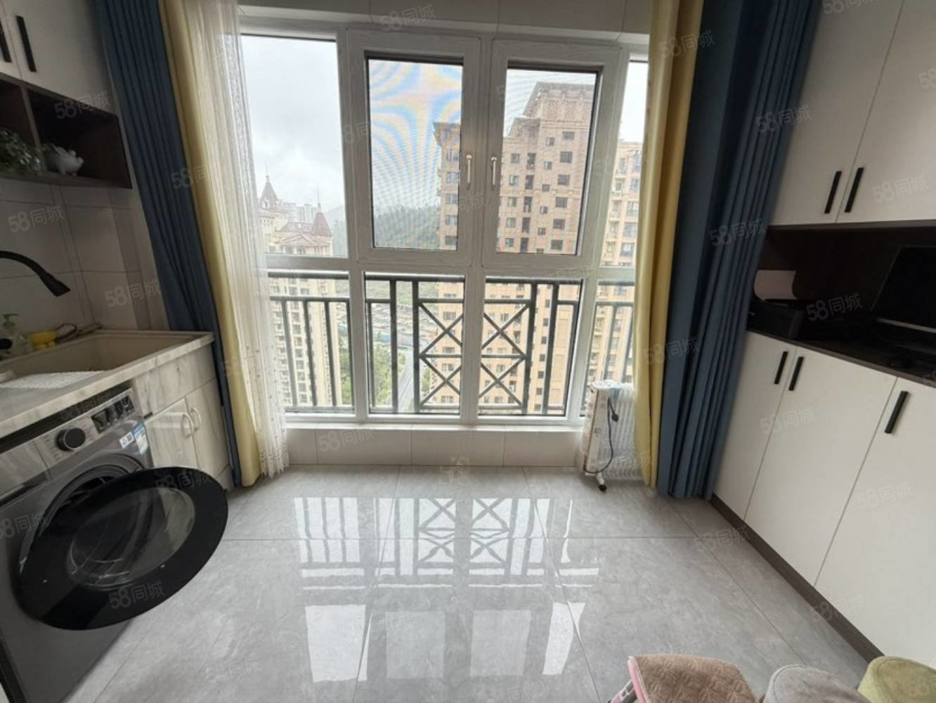 大洋五洲3室2厅2卫115㎡南北72.8万