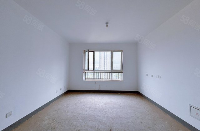 湖边房 新房未住 东边户好楼层