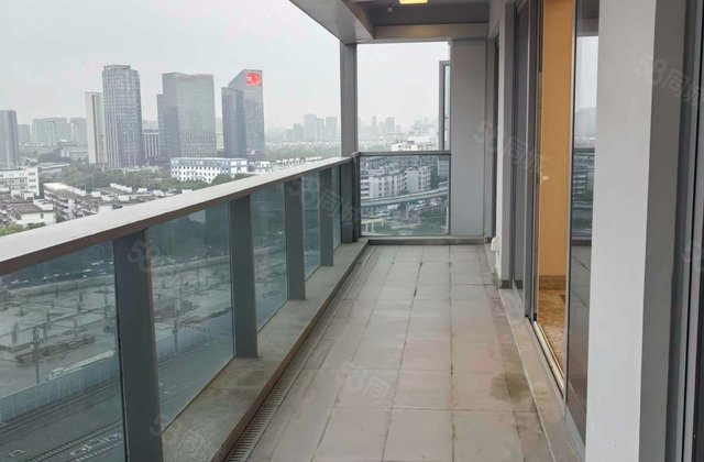 湖汀名邸4室2厅145.67㎡467.8万二手房图片