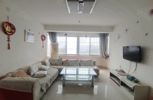 出售 实拍 边户 南北通透 小区停车方便 送储藏室