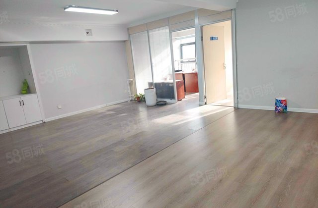 银河新坐标4室1厅134.4㎡170万二手房图片