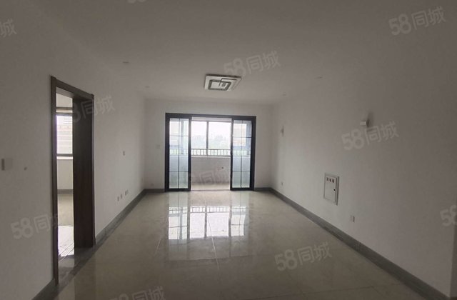 急售 九州月季公园旁 九州嘉苑 带车位和储 新房未住