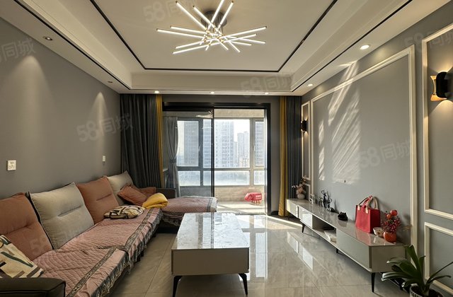 国强民府3室2厅110㎡68万二手房图片