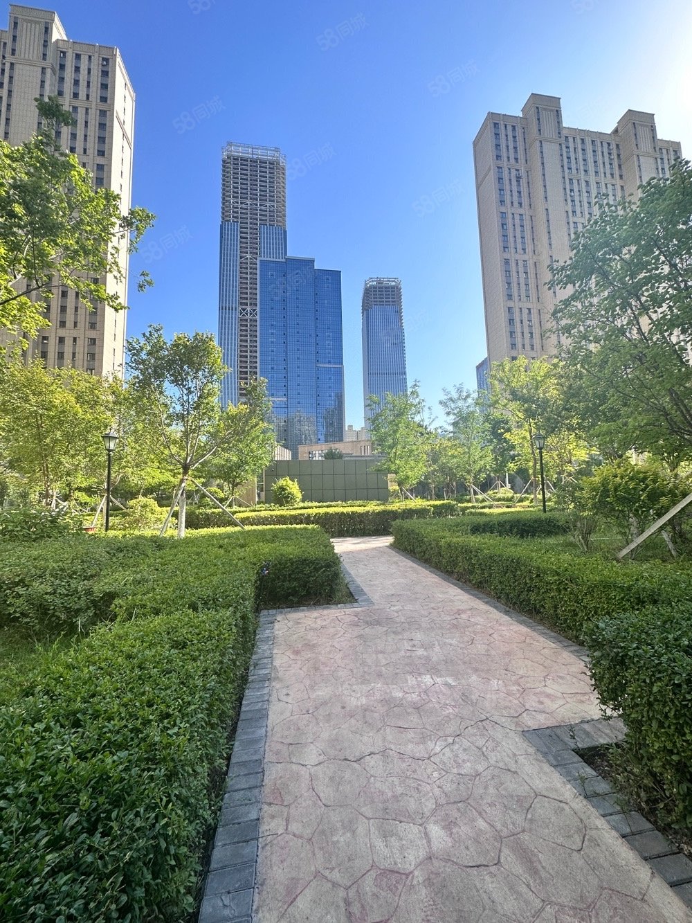 广汇翠竹园3室2厅2卫121㎡南北125万