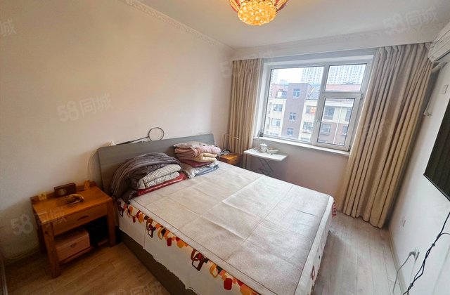 浦东明珠4室2厅160.15㎡85万二手房图片