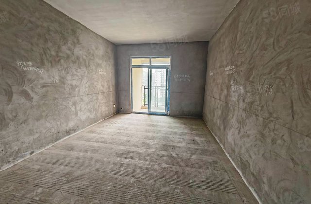 涪陵重隆半山雅筑3室2厅84.46㎡35万二手房图片