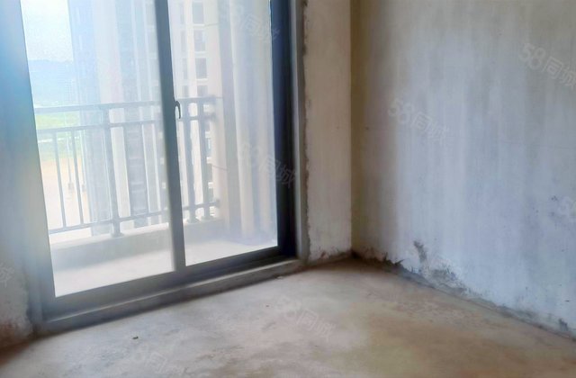 正荣学府壹号4室2厅134.3㎡150万二手房图片