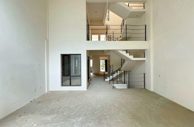 融创长滩壹号7室3厅376㎡555万二手房图片