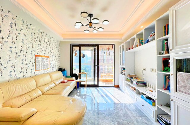 万科信成道(三期)4室2厅113.06㎡170万二手房图片