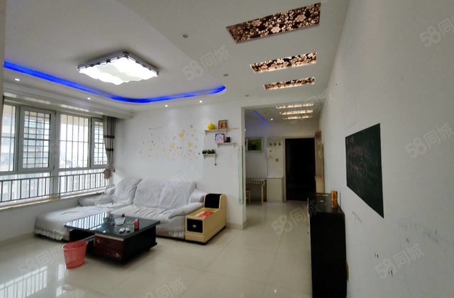 二中旁金柱大学城A  三居室电梯房  采光层送车储83.8