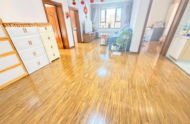 达顺二区3室2厅114.25㎡62万二手房图片