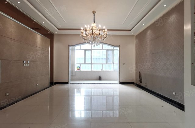 文轩 外国语 龙湾 德馨园 错层设计 东边户 带车位储藏室