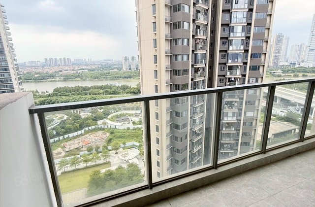 保利阅江台3室2厅97.93㎡138.8万二手房图片