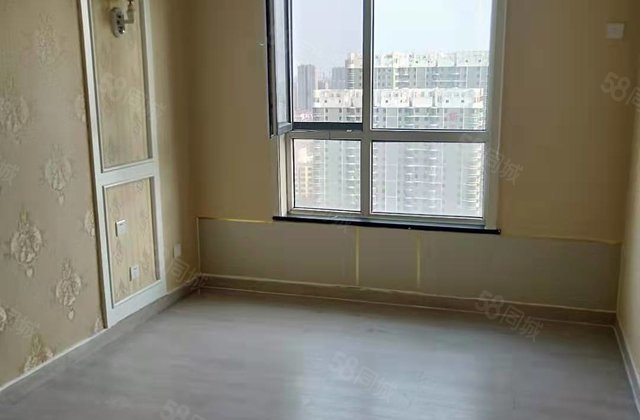 东昌中学新东方国际72平证过五年无大税仅售50万