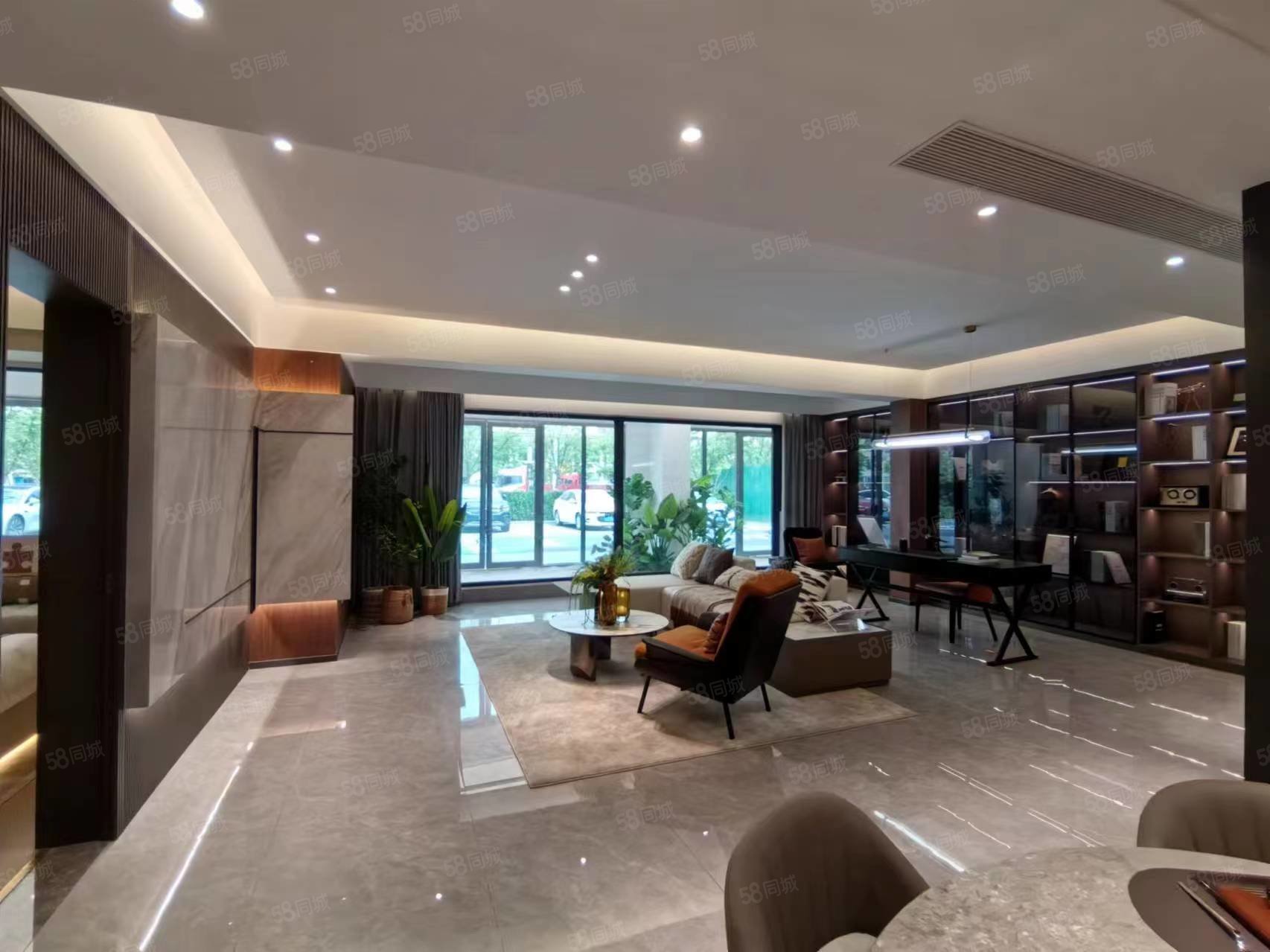 名邦鲲鹏御府4室2厅2卫126㎡南北62.8万