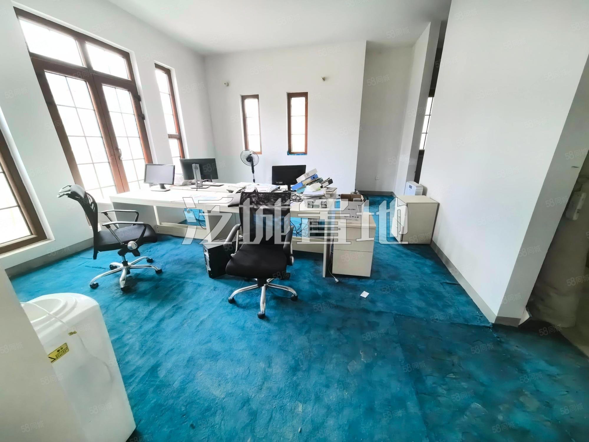 凱德麓語4室1廳3衛(wèi)712㎡南北1450萬