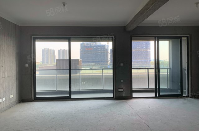 东望金邸4室2厅135.8㎡195万二手房图片