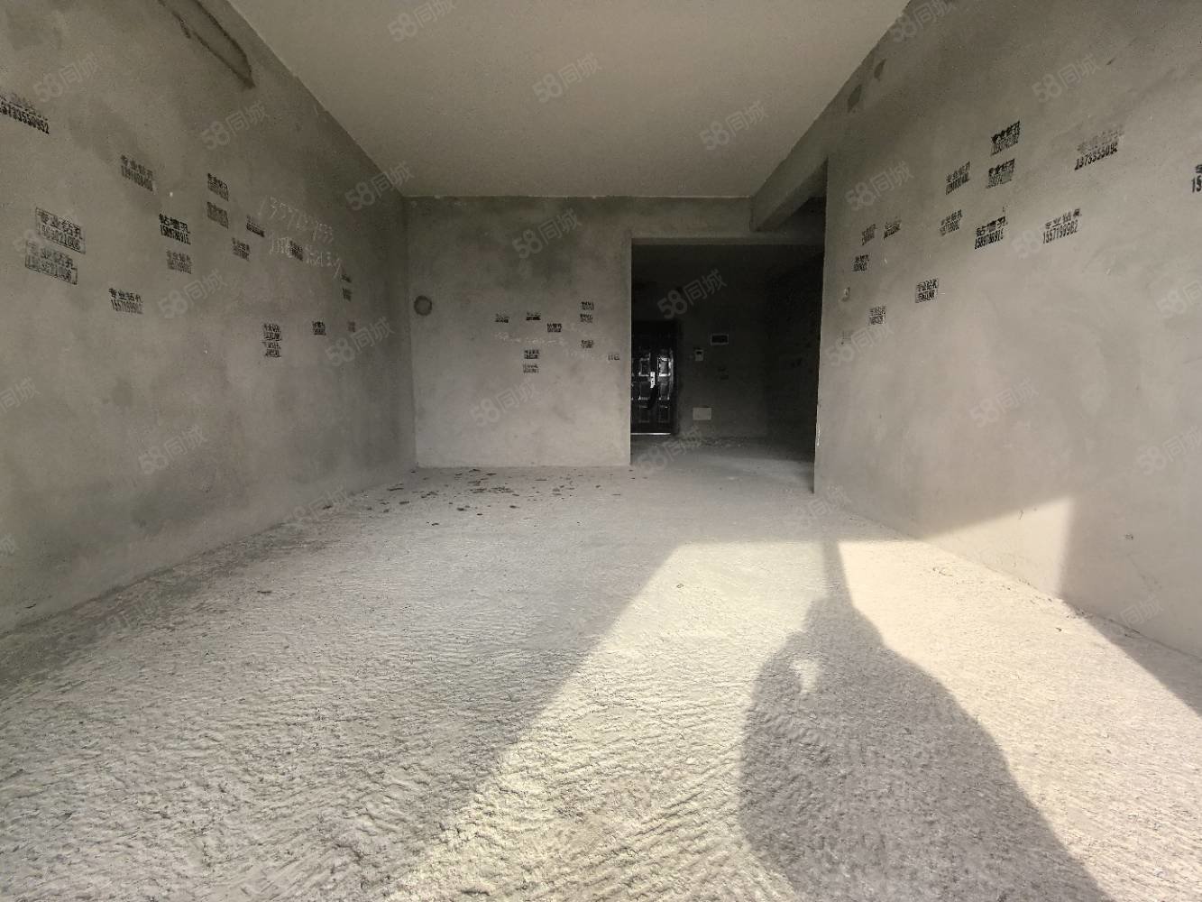 香山苑小区(张湾)3室2厅1卫105㎡南北69万