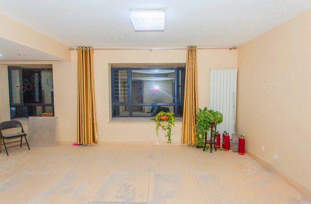 十二院城3室2厅116㎡115万二手房图片