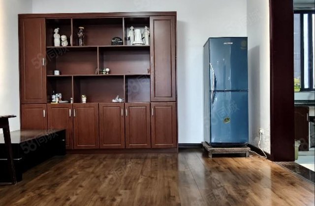 半岛豪苑4室2厅157.4㎡72.8万二手房图片