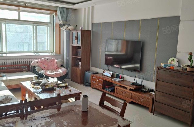 日月星辰3室2厅155.3㎡65万二手房图片