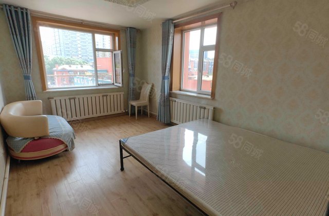 保安街92号小区2室1厅56.6㎡30万二手房图片