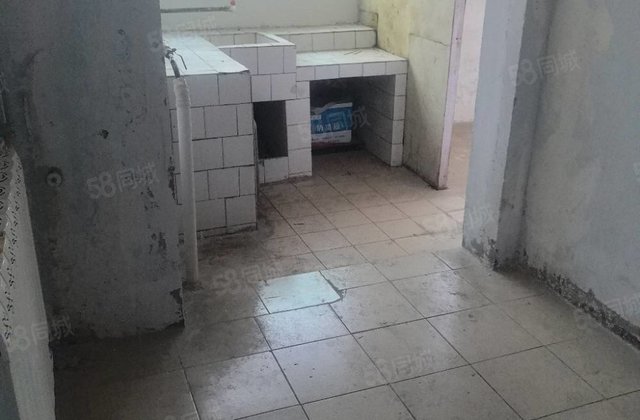 急售 急售 市中心，金鼎附近 单位家属院  东昌中学 兴华路