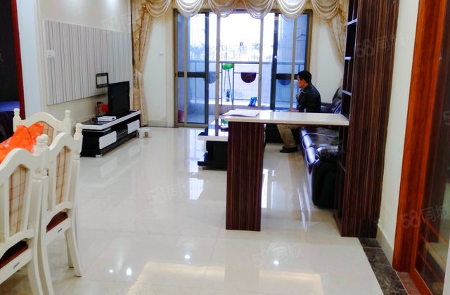 君御海城3室2厅126㎡50万二手房图片