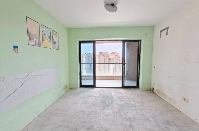 中德英伦联邦(A区)3室2厅88.43㎡168万二手房图片