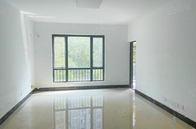 荣和大地二组团阳光里4室2厅121.7㎡158万二手房图片