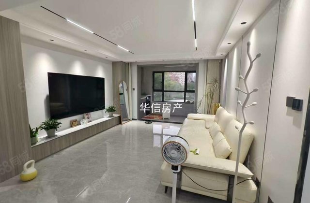 新上！莲湖新城4室精装修带车位地下室