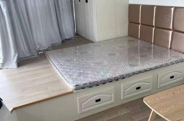 水岸澜庭1室1厅33.02㎡12万二手房图片