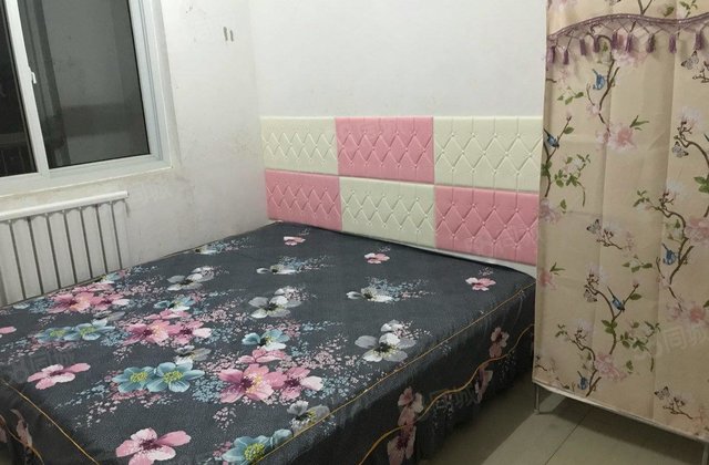 看房方便 小三居 超低密度 南向采光好 双卫 真实有效