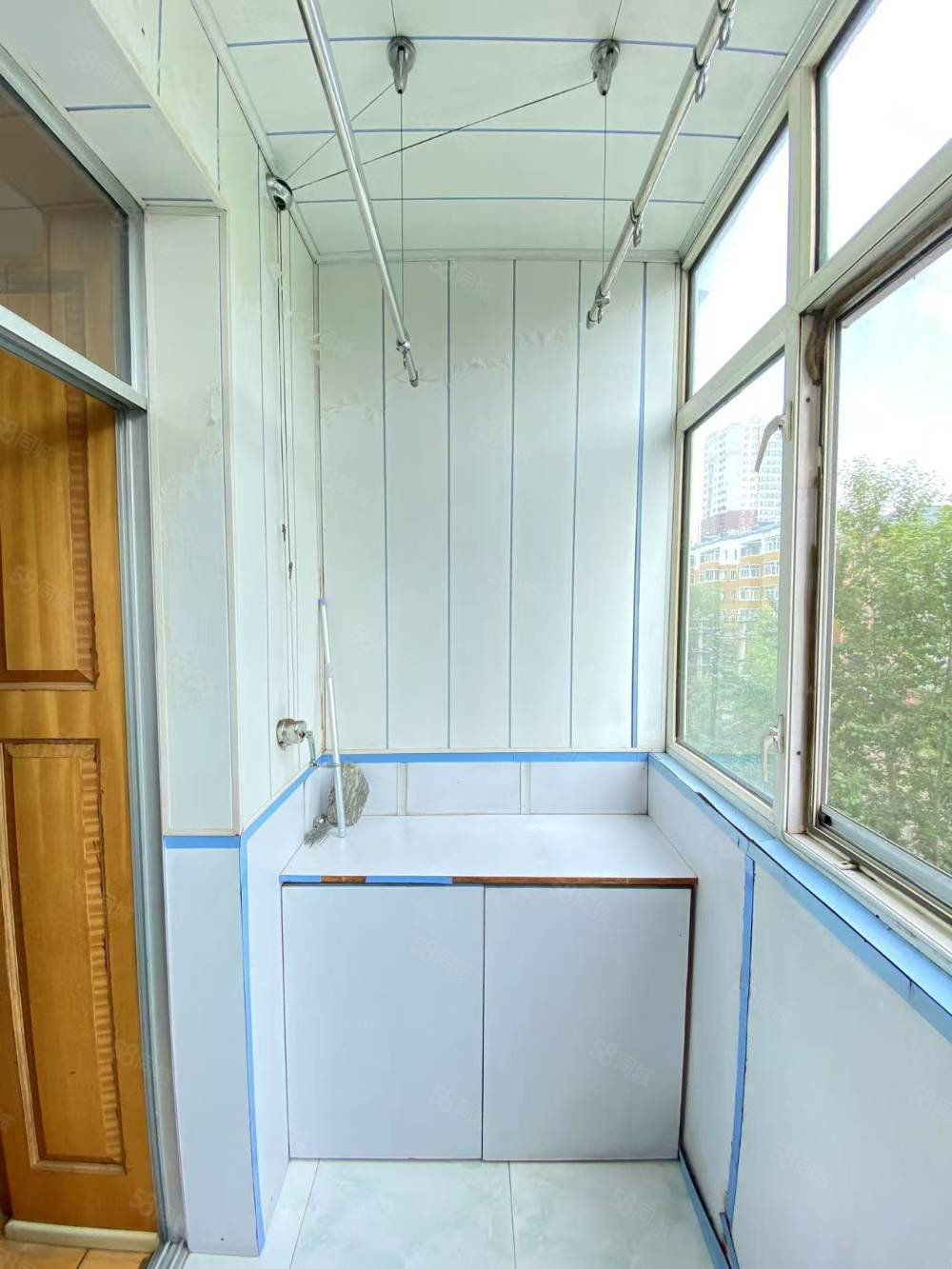 轴承小区2室1厅1卫68㎡南北12.8万