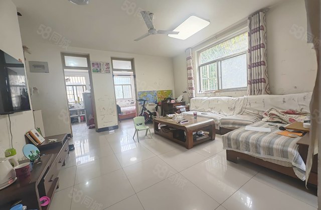 5澫安家 门口位置 亚大怡景 振兴路 3楼边户送车位价格可议